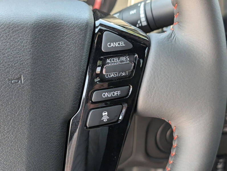 2025 Nissan Frontier PRO-X
