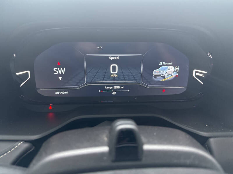 2023 GMC Yukon XL Denali Ultimate