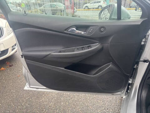 2018 Chevrolet Cruze LT Auto