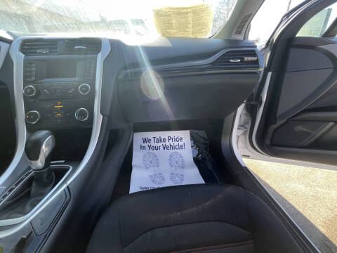 2014 Ford Fusion SE