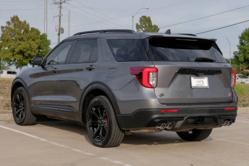 2021 Ford Explorer ST