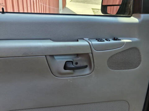 2003 Ford E-Series E-350 SD XLT