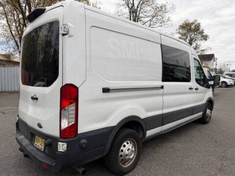 2024 Ford Transit 250