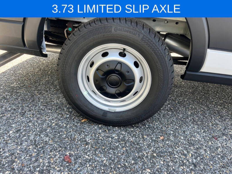 2025 Ford Transit 250