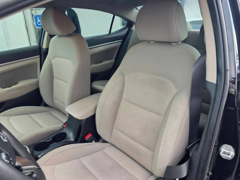 2019 Hyundai Elantra