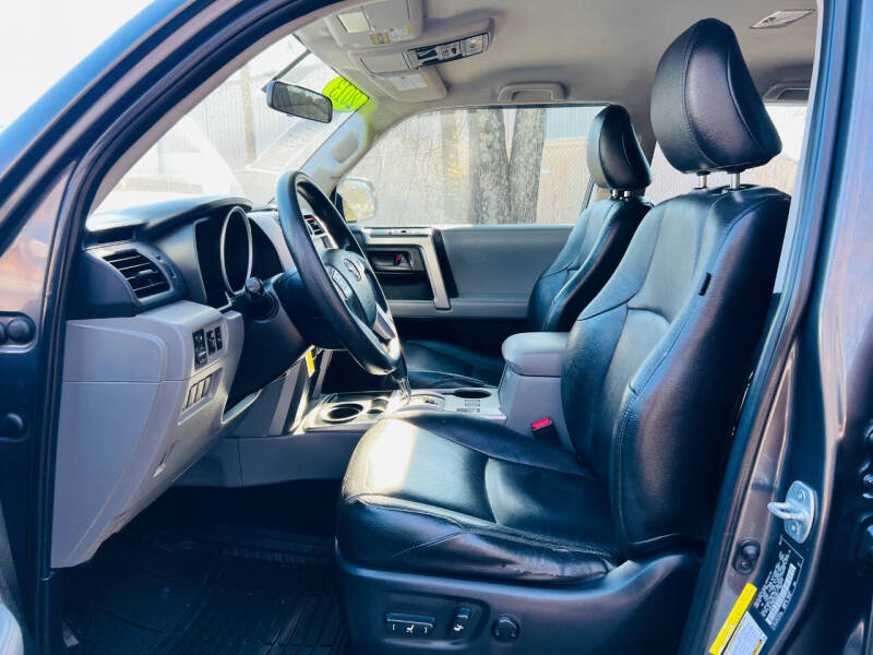 2013 Toyota 4Runner SR5