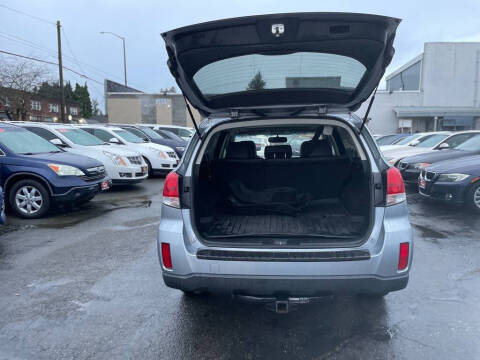 2013 Subaru Outback 2.5i Limited