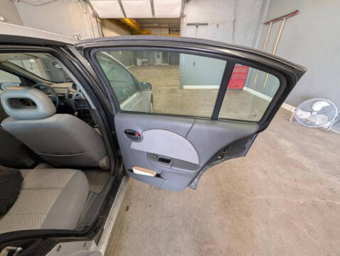 2007 Saturn Ion 2