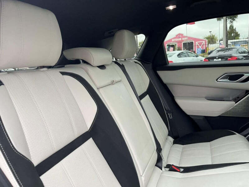 2019 Land Rover Range Rover Velar P250 R-Dynamic SE