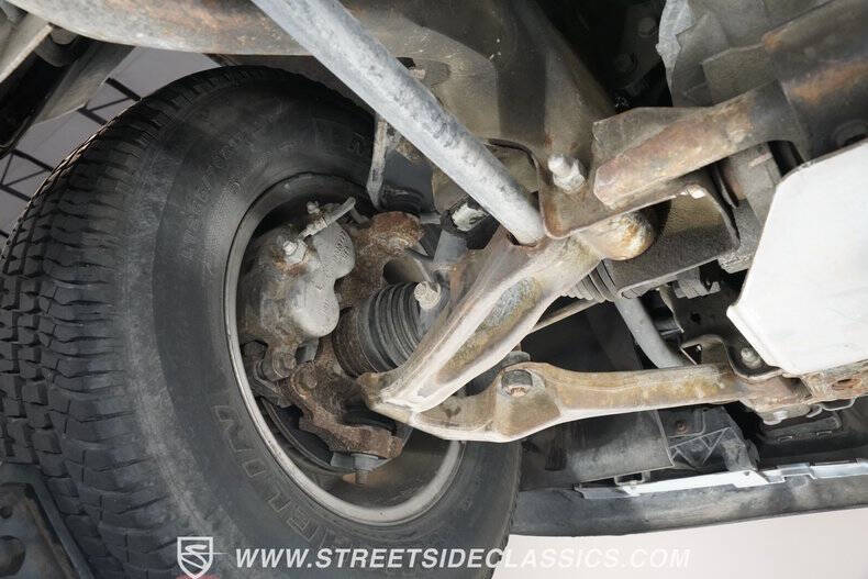 2011 Chevrolet Suburban Fleet 2500