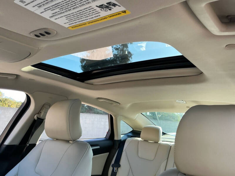 2017 Ford Fusion Hybrid Titanium