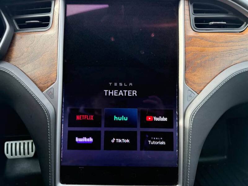 2020 Tesla Model S Performance