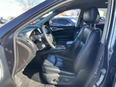 2015 Nissan Pathfinder SL