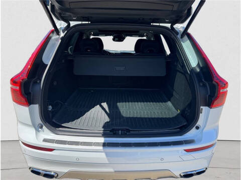 2019 Volvo XC60 T8 eAWD R-Design