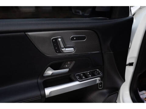 2020 Mercedes-Benz GLB GLB 250 4MATIC