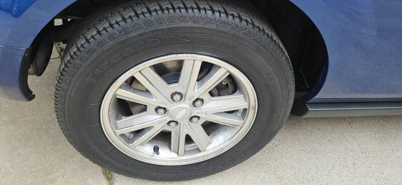 2008 Ford Mustang V6 Deluxe