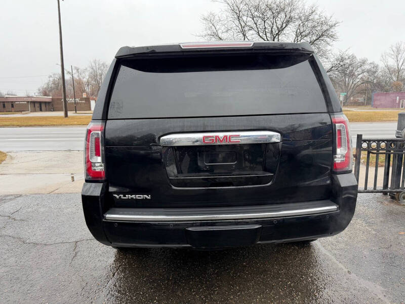2016 GMC Yukon Denali