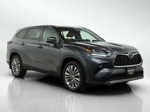 2025 Toyota Highlander Hybrid Platinum