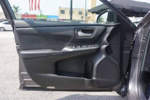 2015 Toyota Camry SE