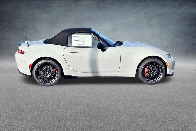 2025 Mazda MX-5 Miata Club