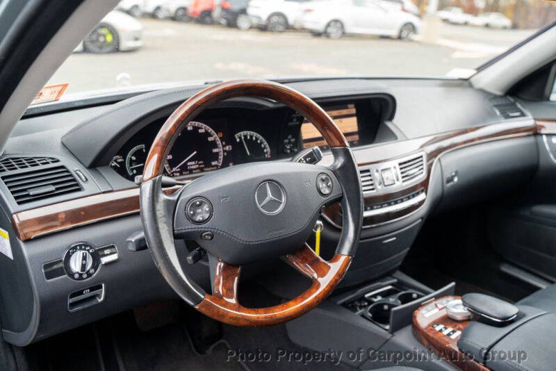 2007 Mercedes-Benz S-Class S 550