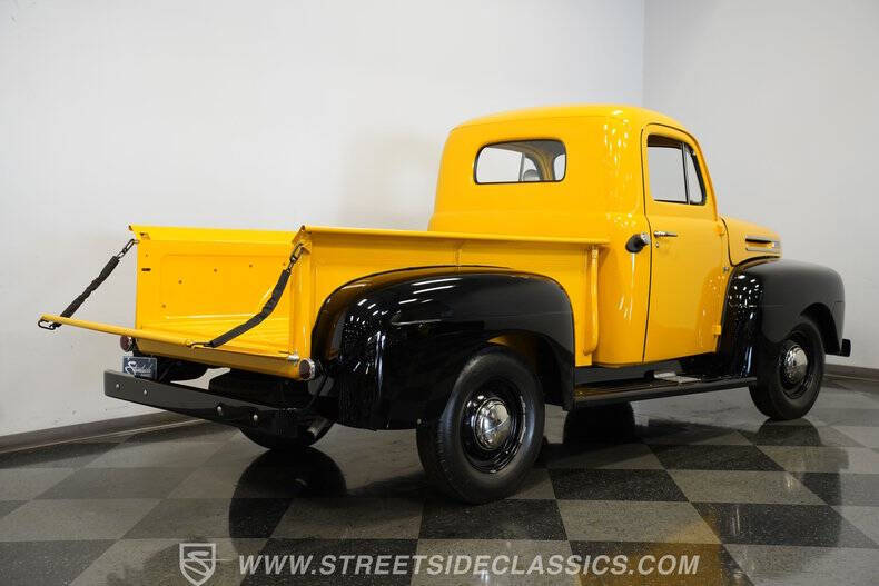 1948 Ford F-100