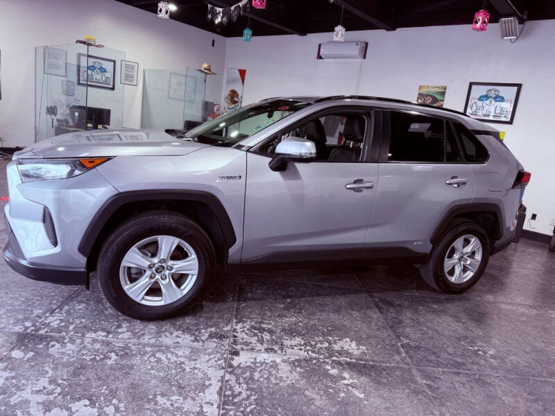 2019 Toyota RAV4 Hybrid LE