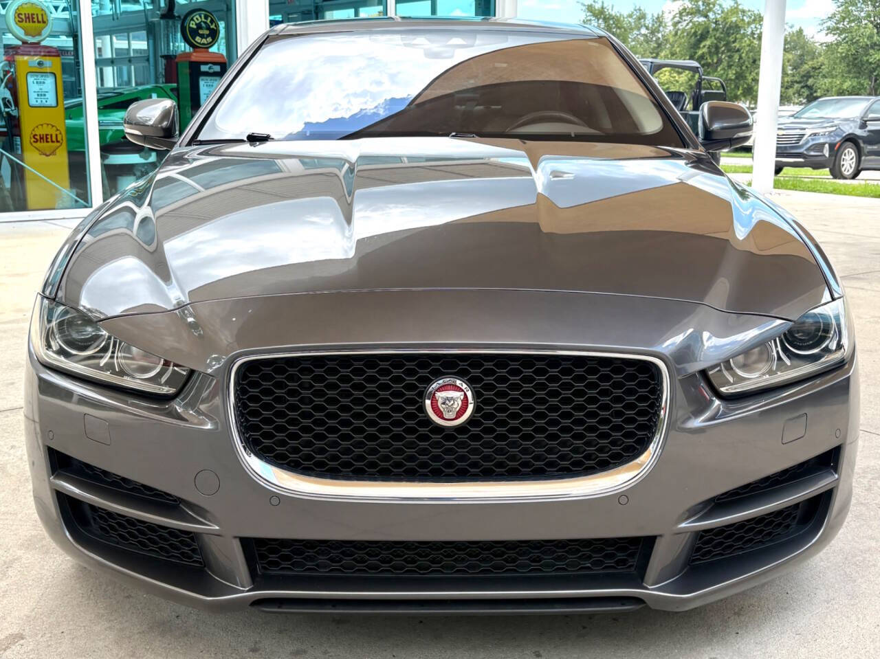 2017 Jaguar XE 2