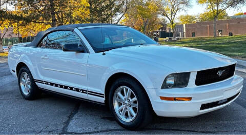 2007 Ford Mustang V6 Deluxe
