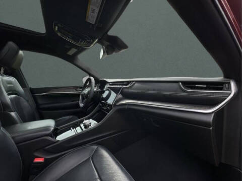 2023 Jeep Grand Cherokee Overland