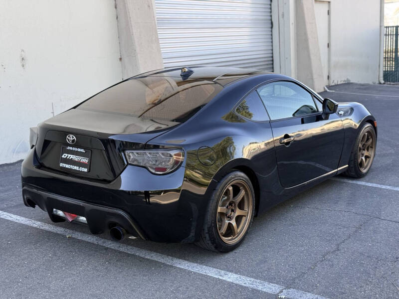 2015 Scion FR-S