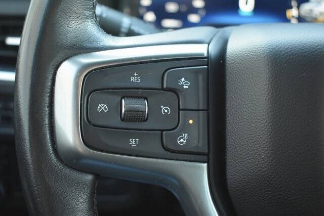 2022 Chevrolet Suburban LT