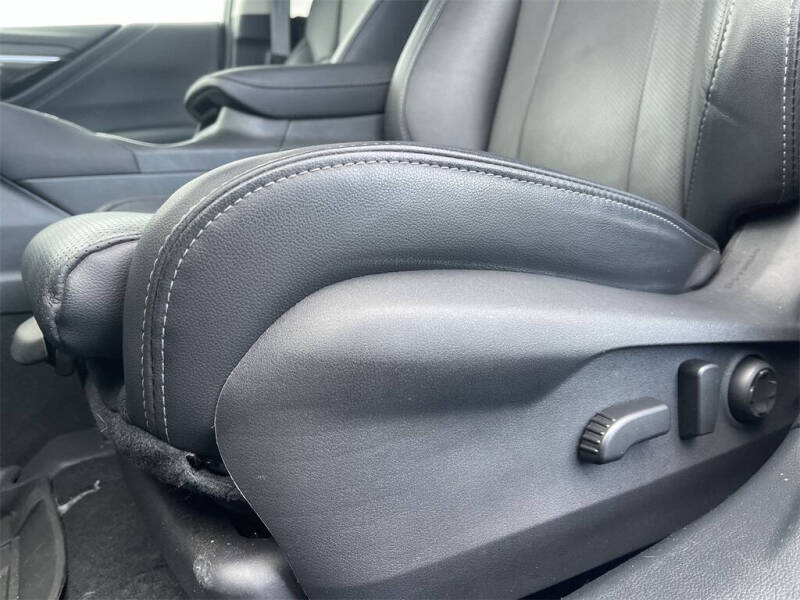 2025 Subaru Outback Touring