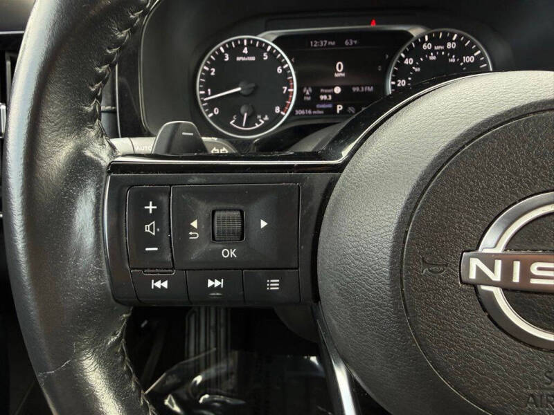 2023 Nissan Pathfinder SV