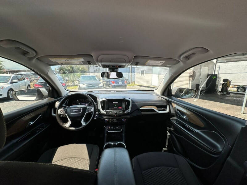 2021 GMC Terrain SLE