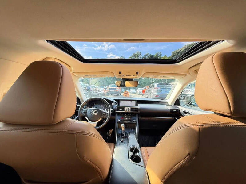 2017 Lexus IS 300