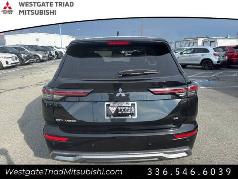 2025 Mitsubishi Outlander SE