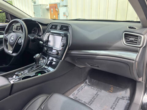 2022 Nissan Maxima 3.5 SV