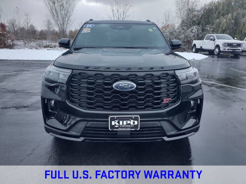 2025 Ford Explorer ST