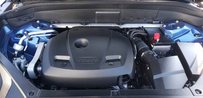 2019 Volvo XC90 T6 R-Design