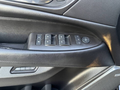 2016 Cadillac Escalade Luxury Collection