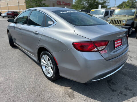 2016 Chrysler 200 Limited
