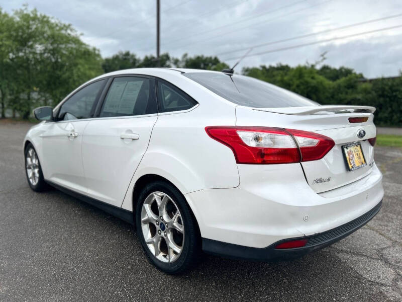 2014 Ford Focus Titanium