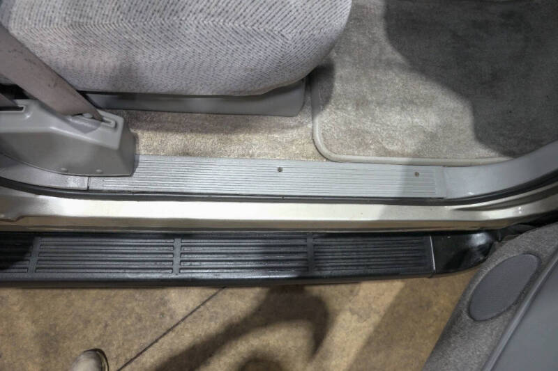 1999 Chevrolet Suburban K1500 LS