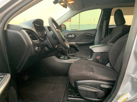 2019 Jeep Cherokee Latitude