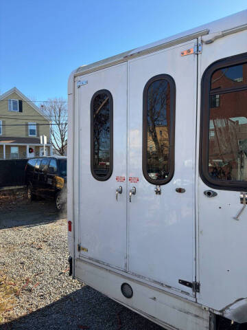 2017 Ford E-Series E-350 SD