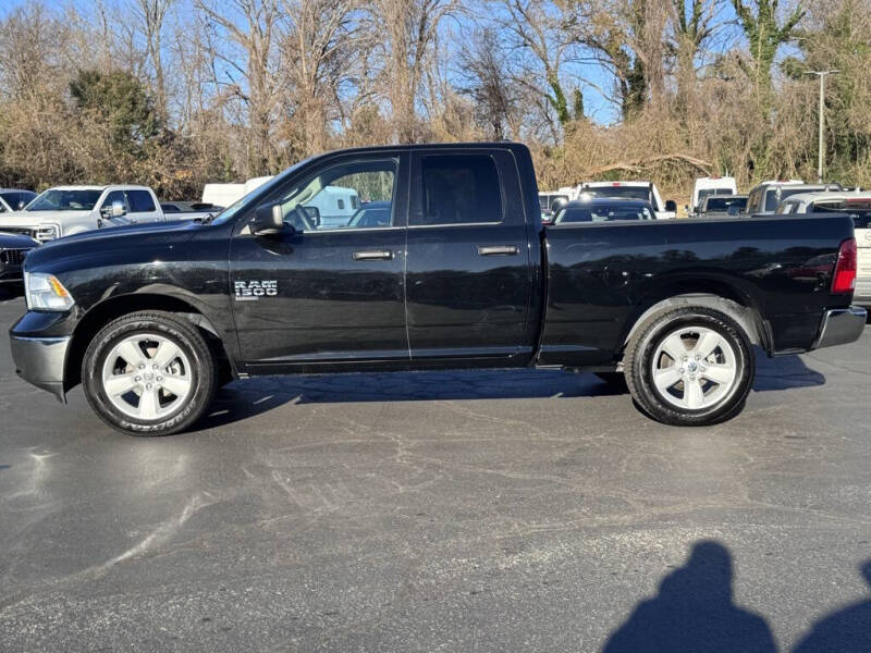 2024 RAM 1500 Classic SLT