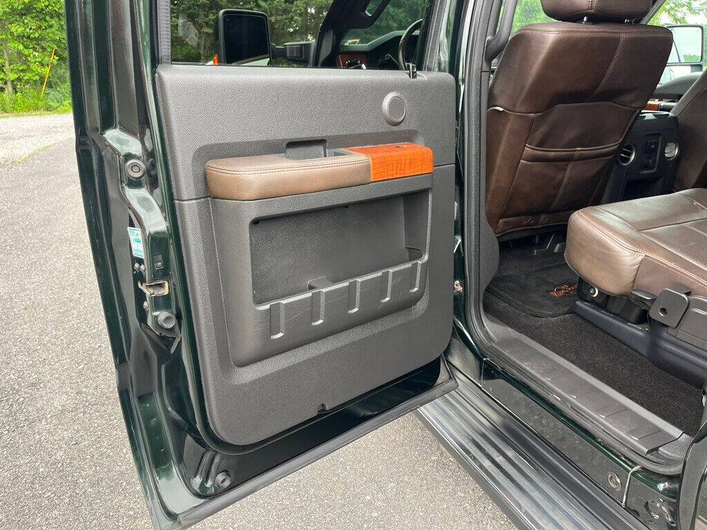 2015 Ford F-450 Super Duty 49