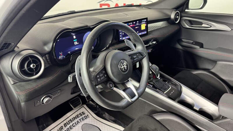 2024 Alfa Romeo Tonale Hybrid Veloce