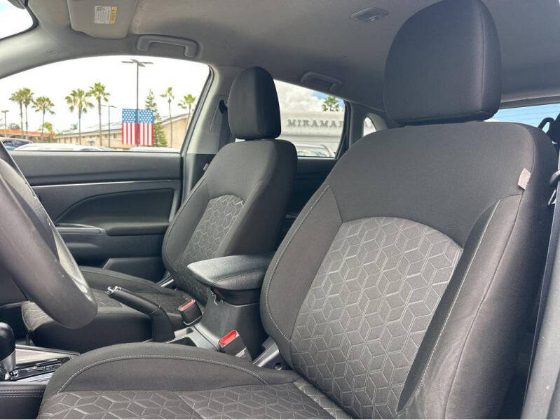 2022 Mitsubishi Outlander Sport ES